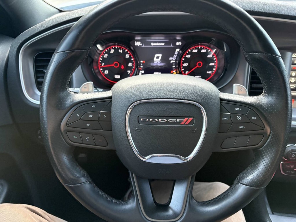 2022 Dodge Charger Image 12