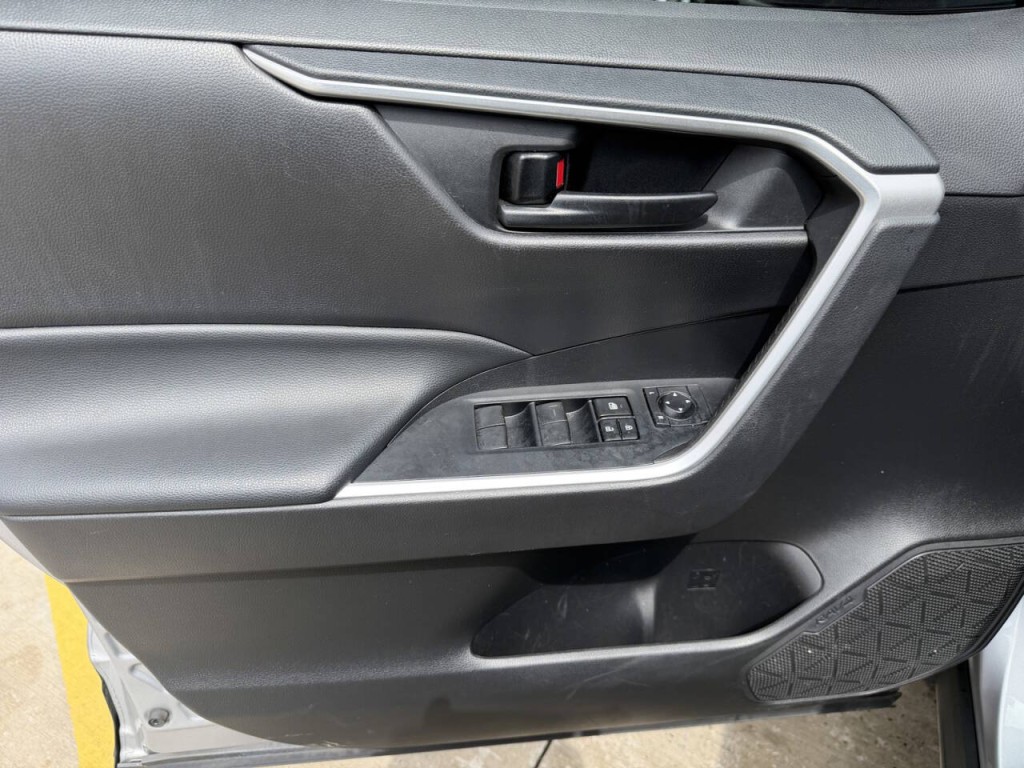 2022 Toyota Rav4 Image 14