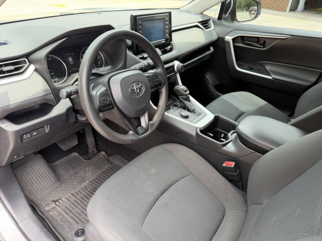 2022 Toyota Rav4 Image 16