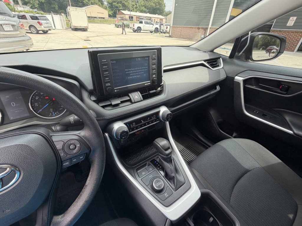2022 Toyota Rav4 Image 21
