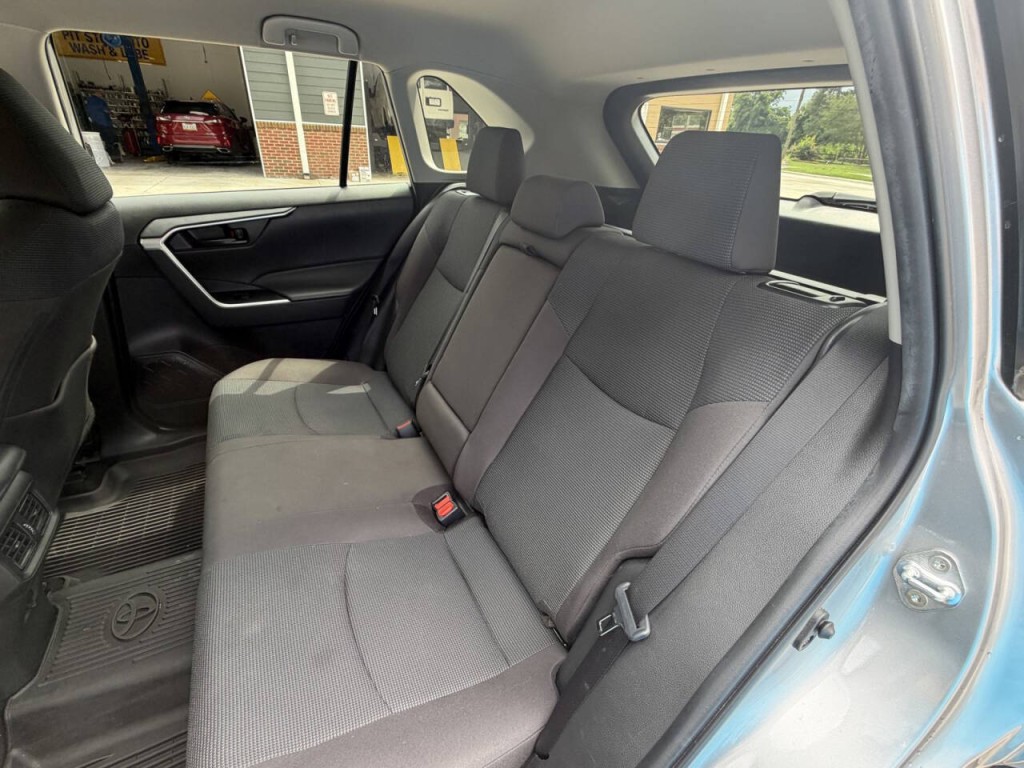 2022 Toyota Rav4 Image 28