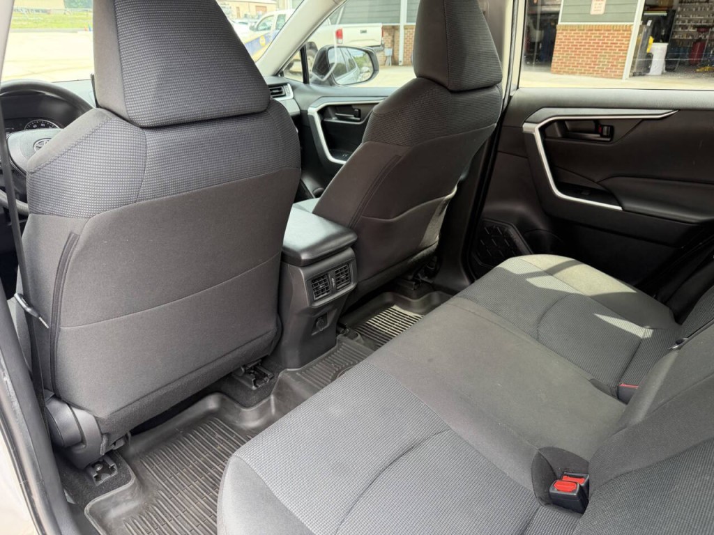 2022 Toyota Rav4 Image 29