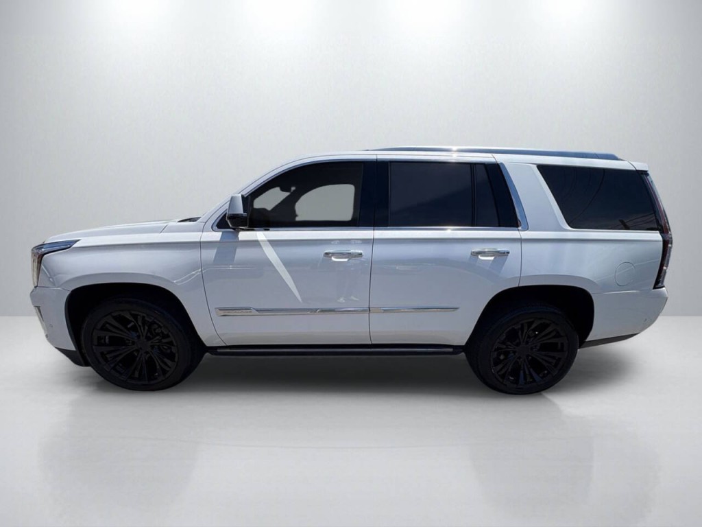 2017 Cadillac Escalade Image 4