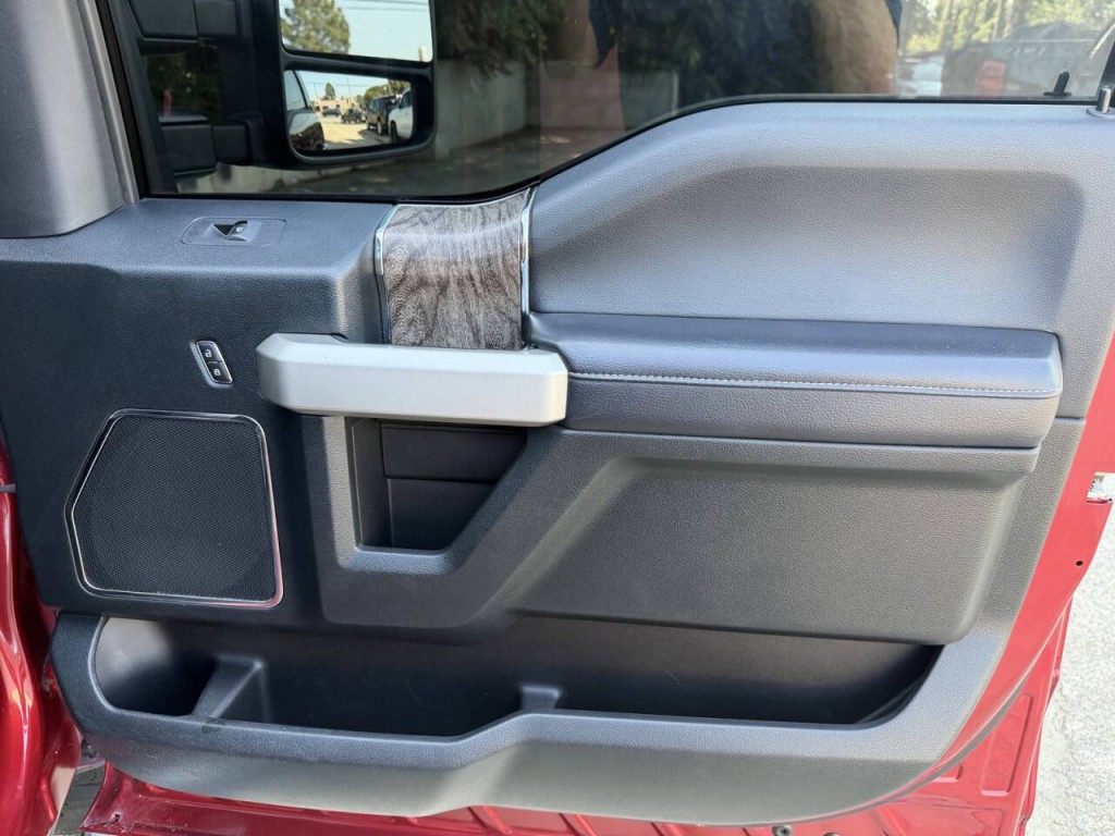 2018 Ford F-250 Image 44