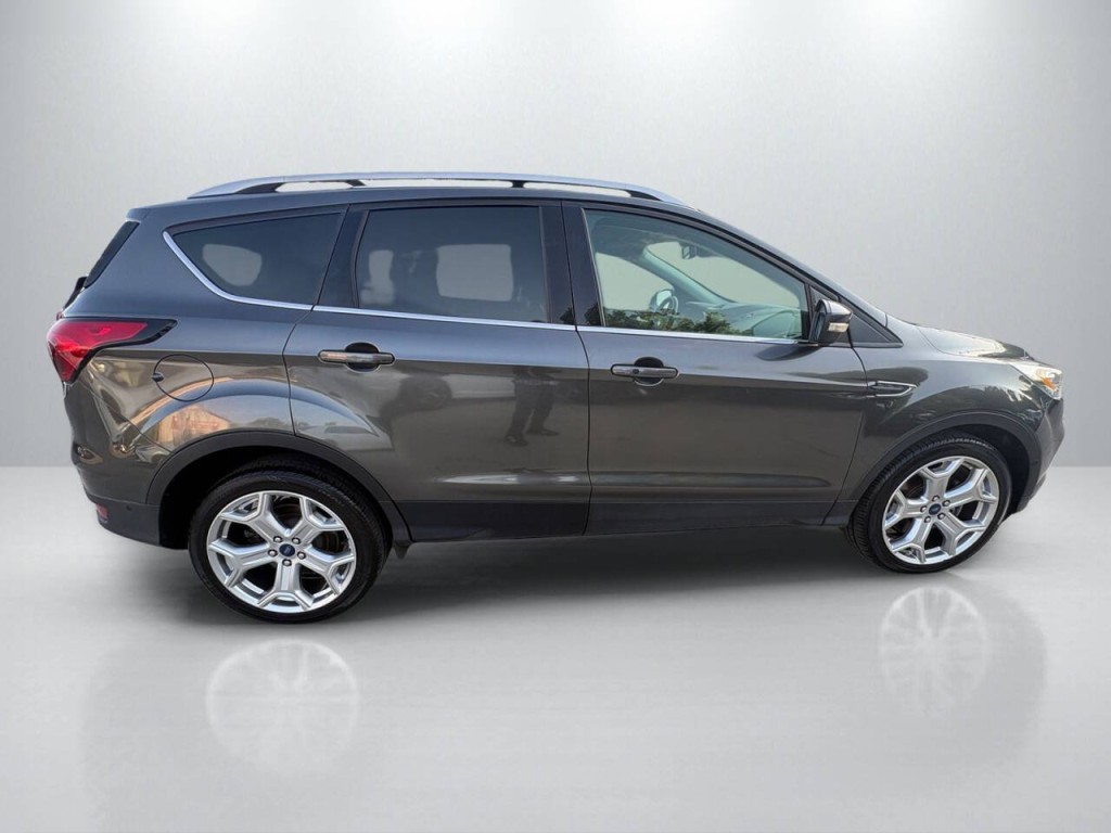 2019 Ford Escape Image 8
