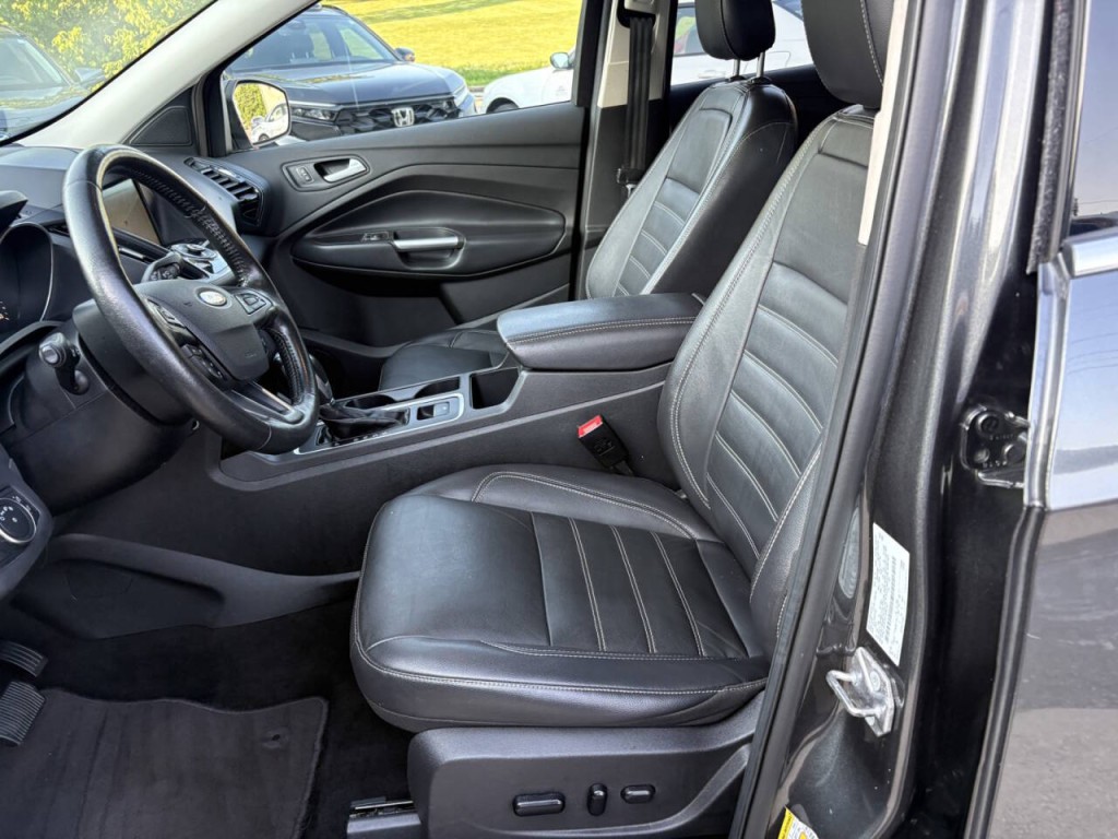 2019 Ford Escape Image 10