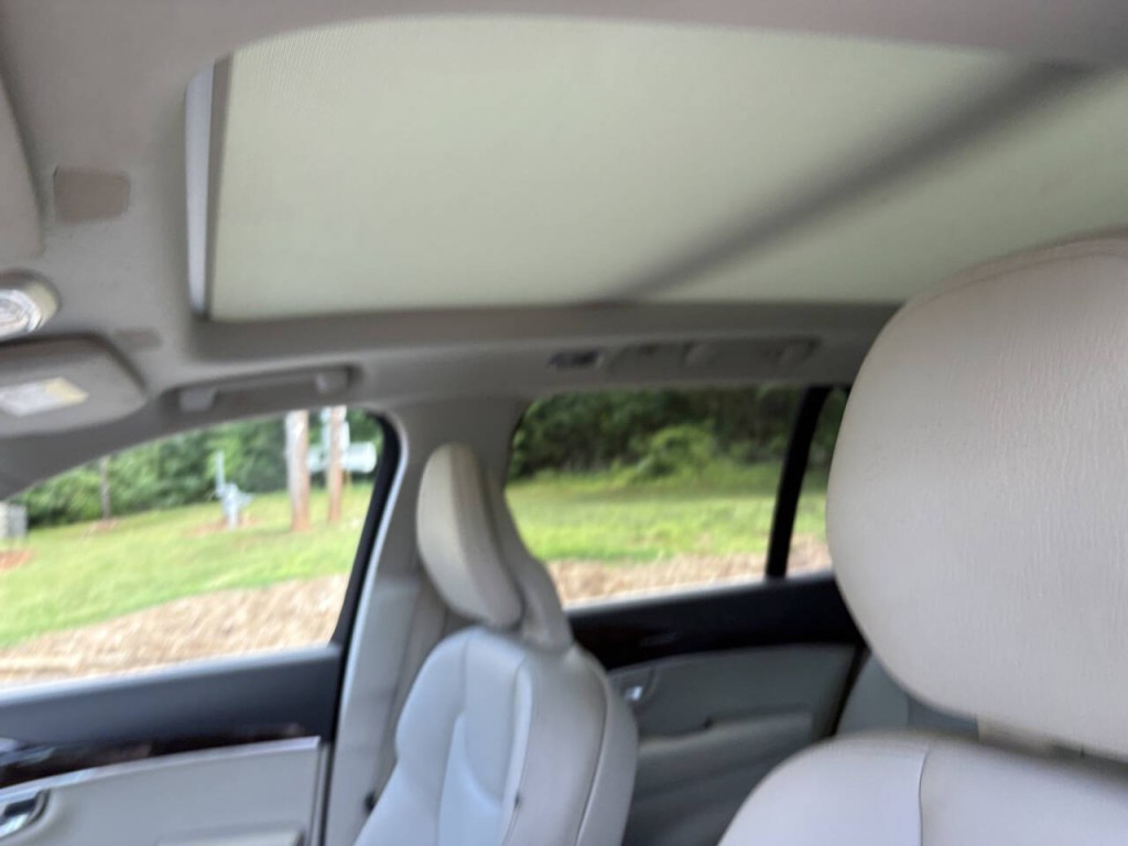 2018 Volvo XC90 Image 6