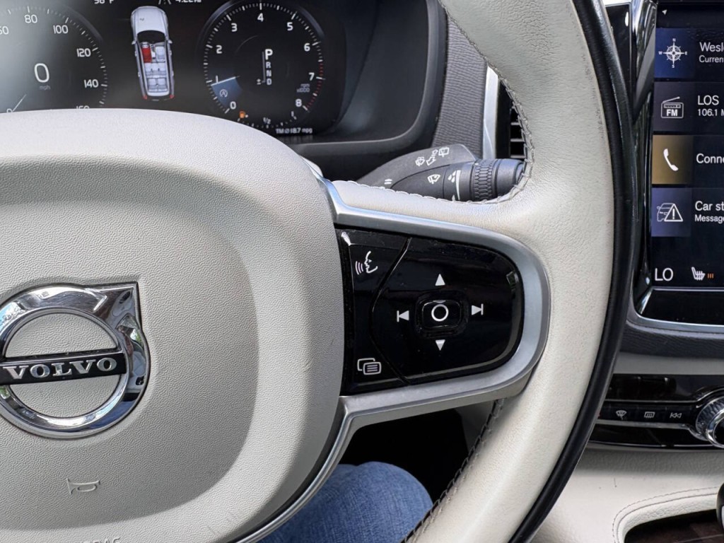 2018 Volvo XC90 Image 11