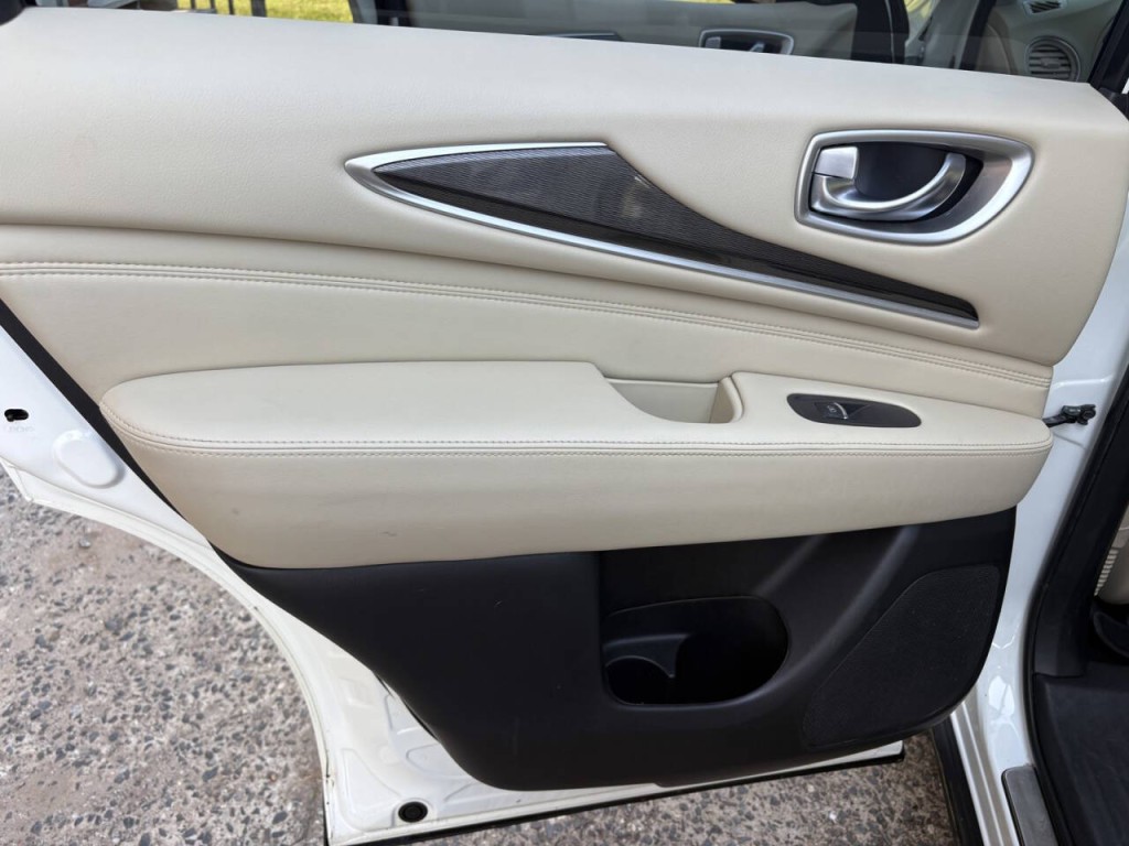 2019 INFINITI QX60 Image 24