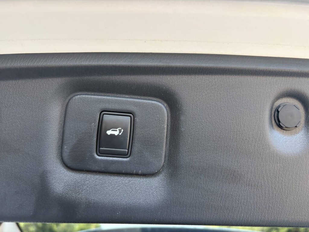 2019 INFINITI QX60 Image 28
