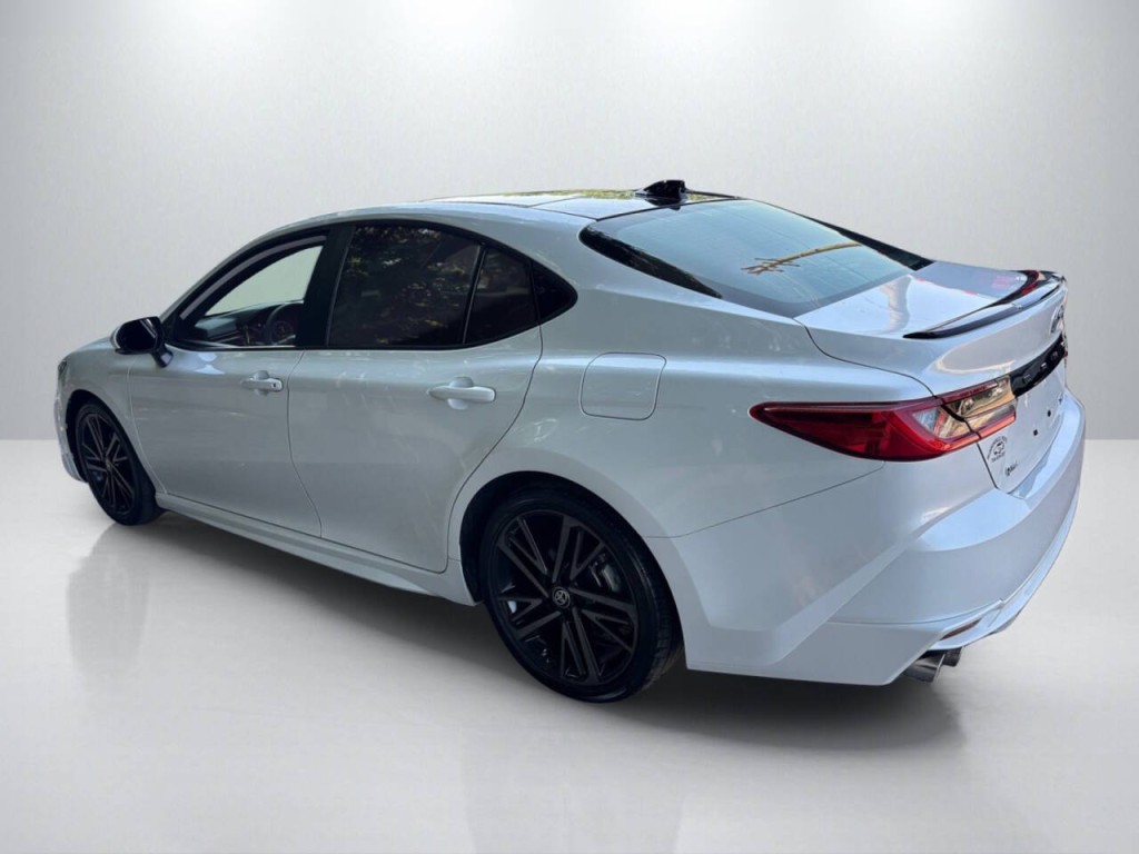 2025 Toyota Camry Image 5