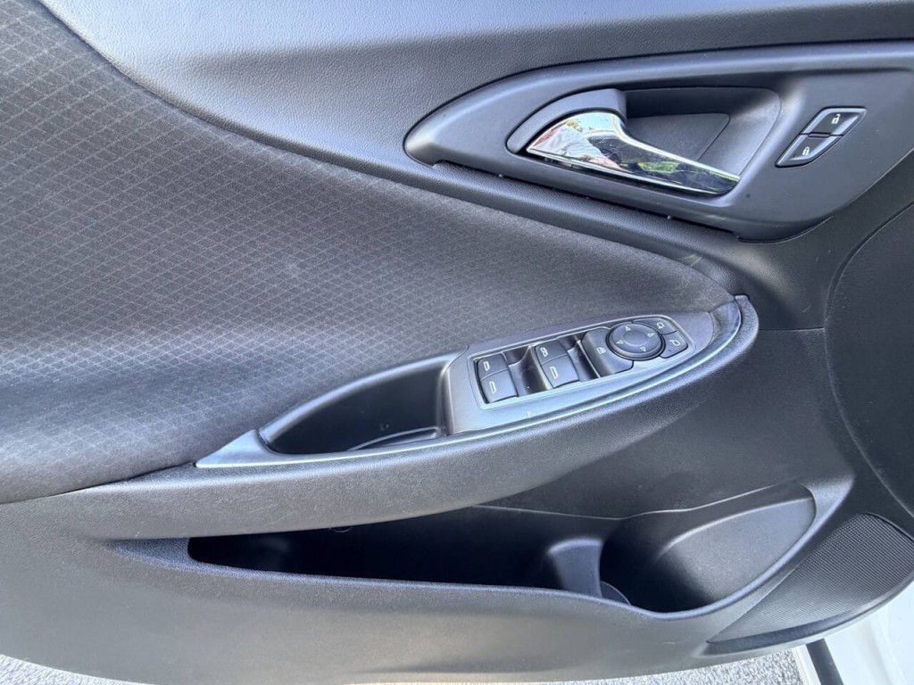2022 Chevrolet Malibu Image 13