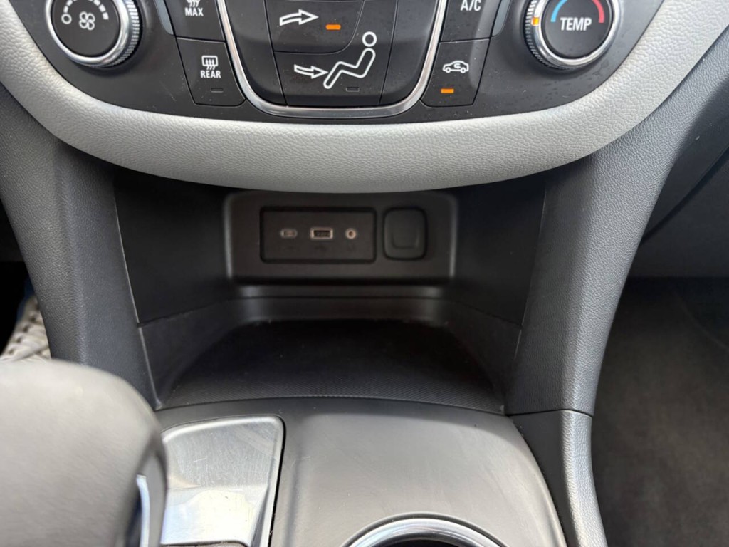 2022 Chevrolet Equinox Image 19
