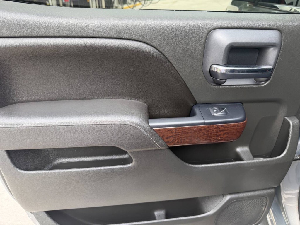 2017 GMC Sierra 1500 Image 32