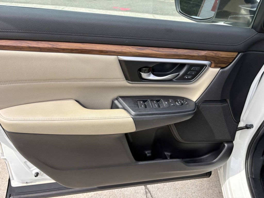 2018 Honda CR-V Image 10