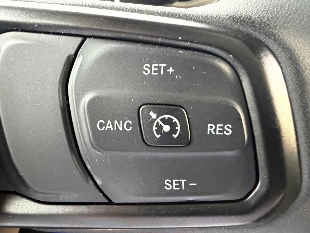 2023 Jeep Wrangler Image 18