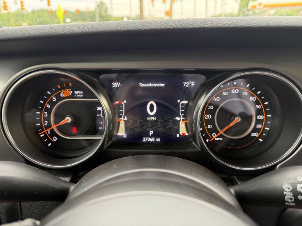 2023 Jeep Wrangler Image 19