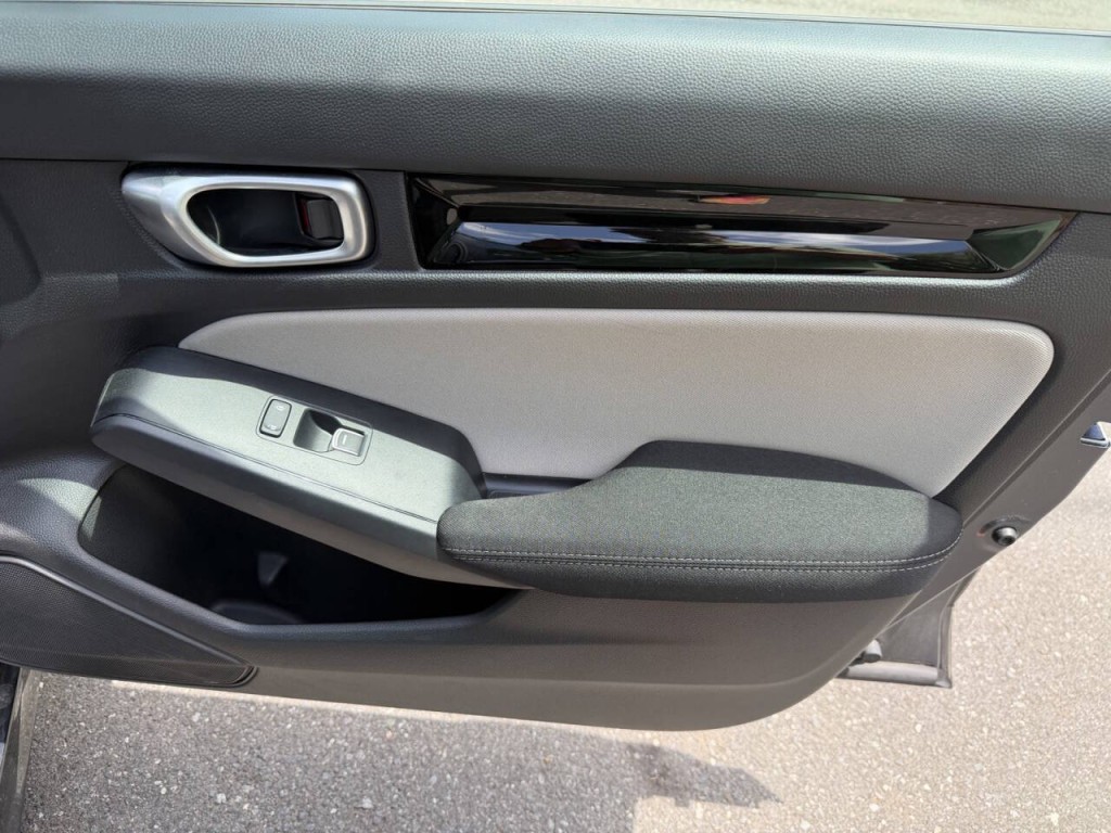 2023 Honda Civic Image 36