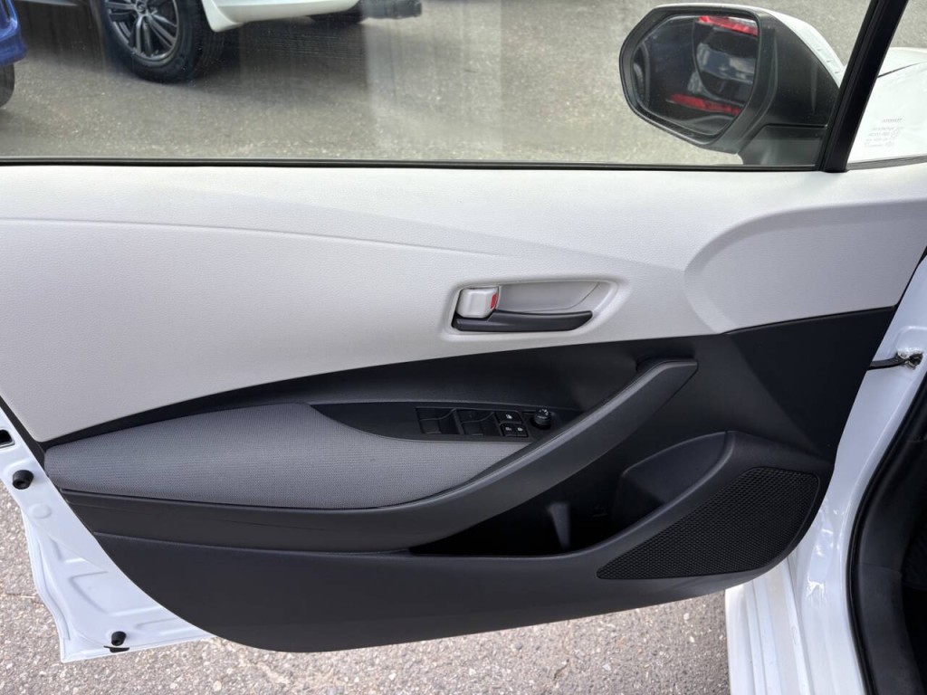 2022 Toyota Corolla Image 9