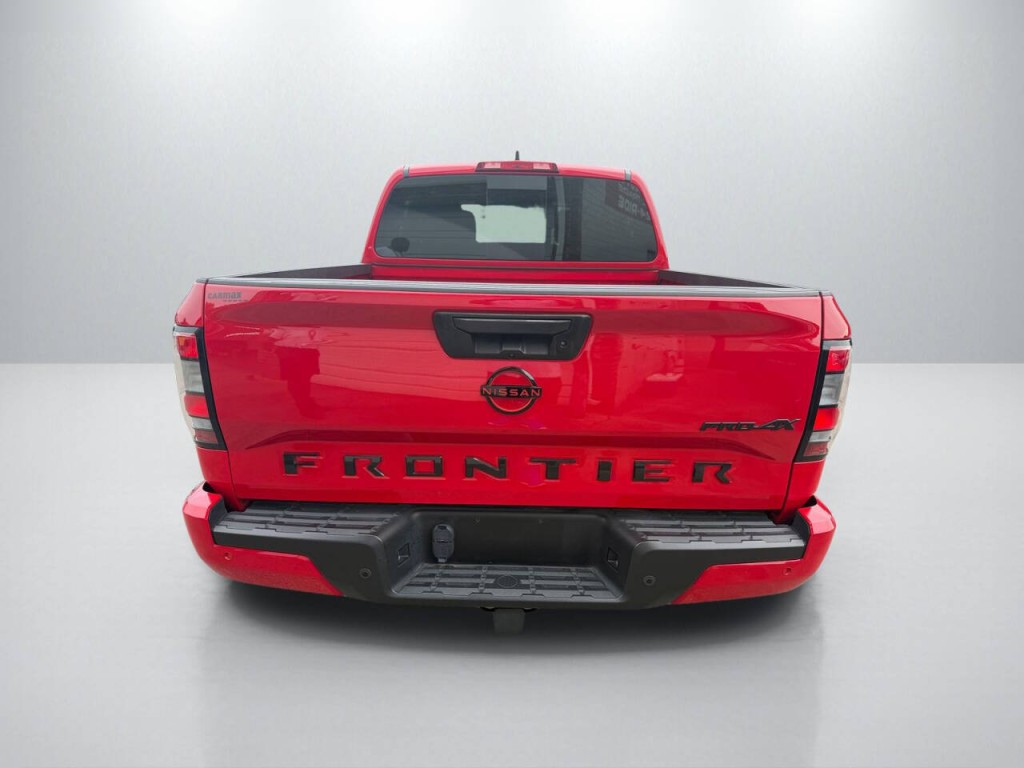 2024 Nissan Frontier Image 6