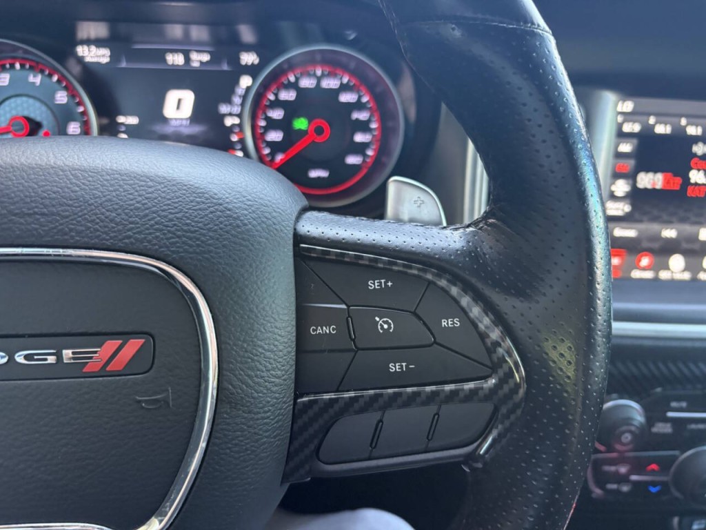 2021 Dodge Charger Image 13