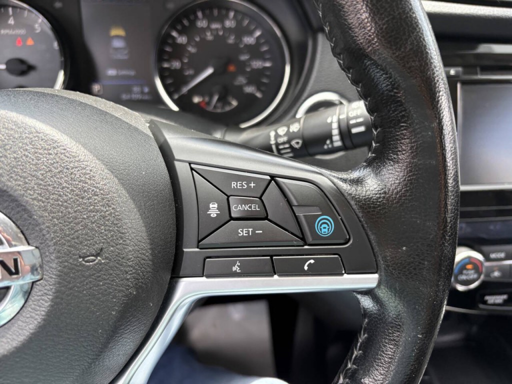 2020 Nissan Rogue Image 12