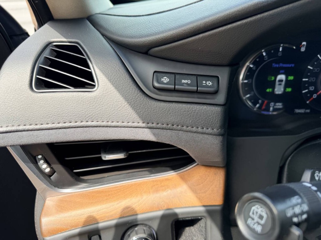2019 Cadillac Escalade Image 14