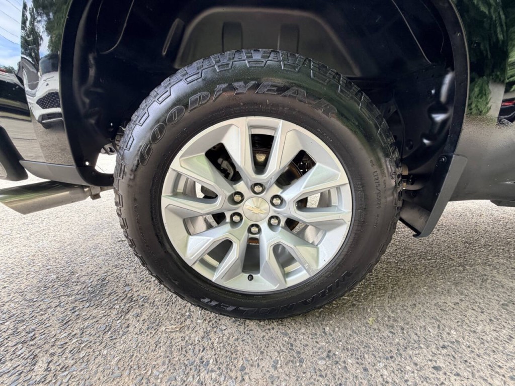 2020 Chevrolet Silverado 1500 Image 12