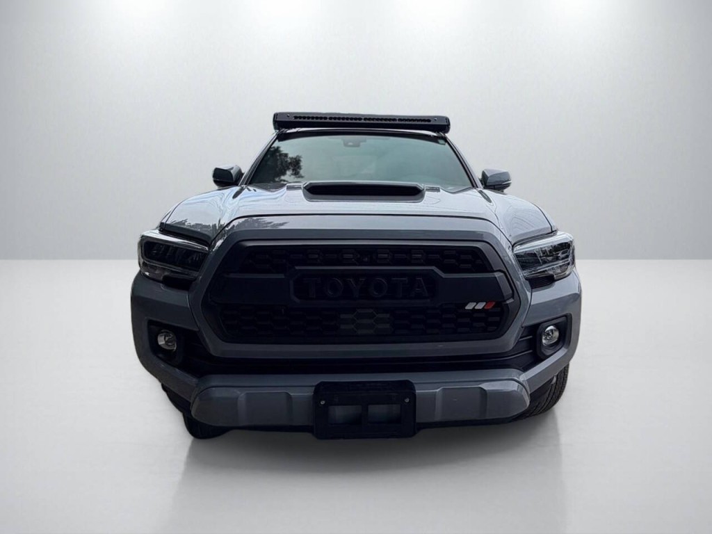 2021 Toyota Tacoma Image 2