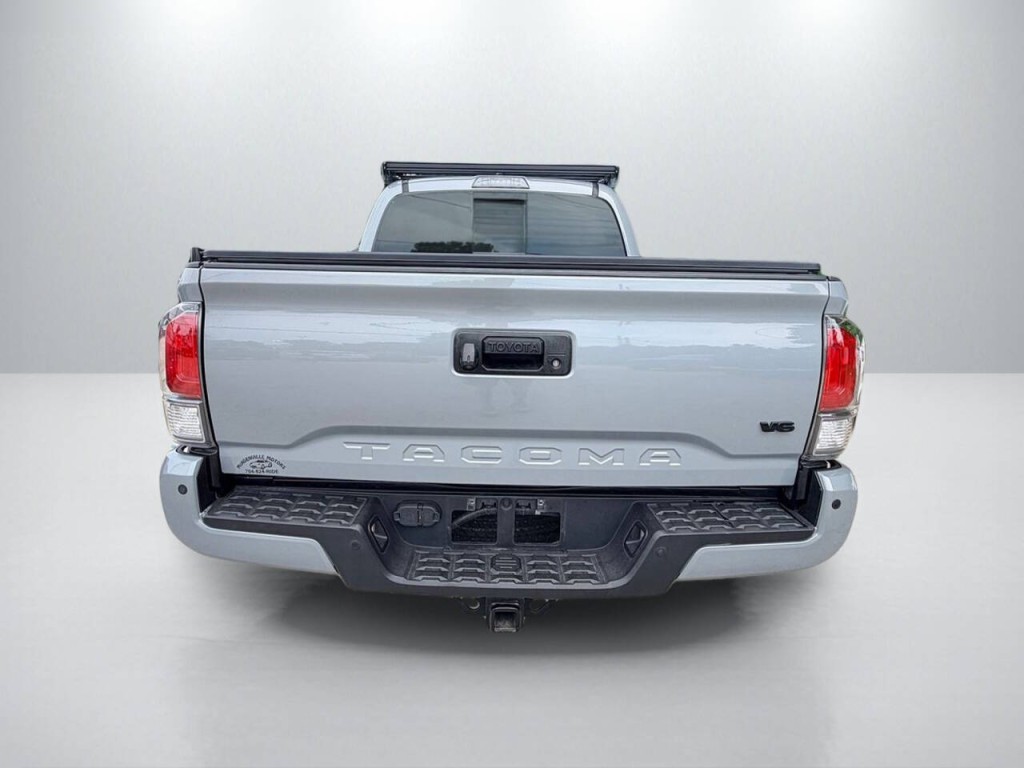 2021 Toyota Tacoma Image 6