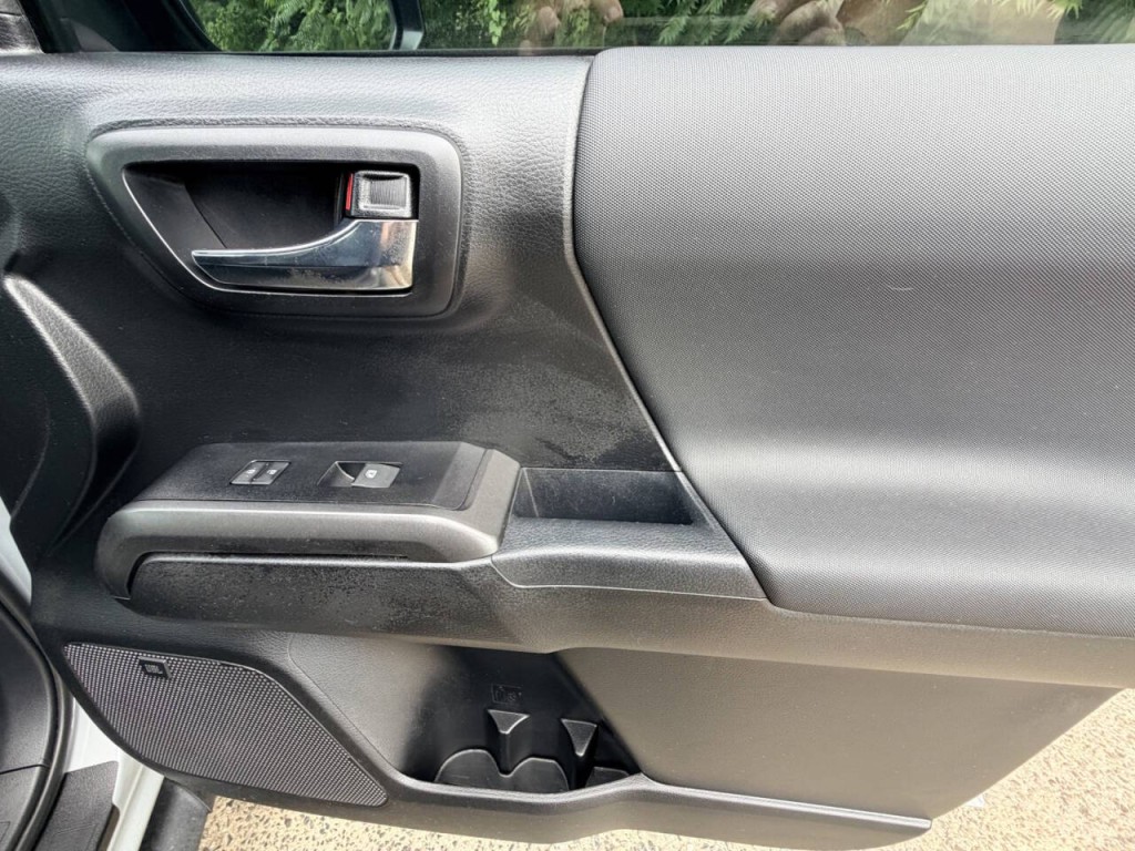 2021 Toyota Tacoma Image 29