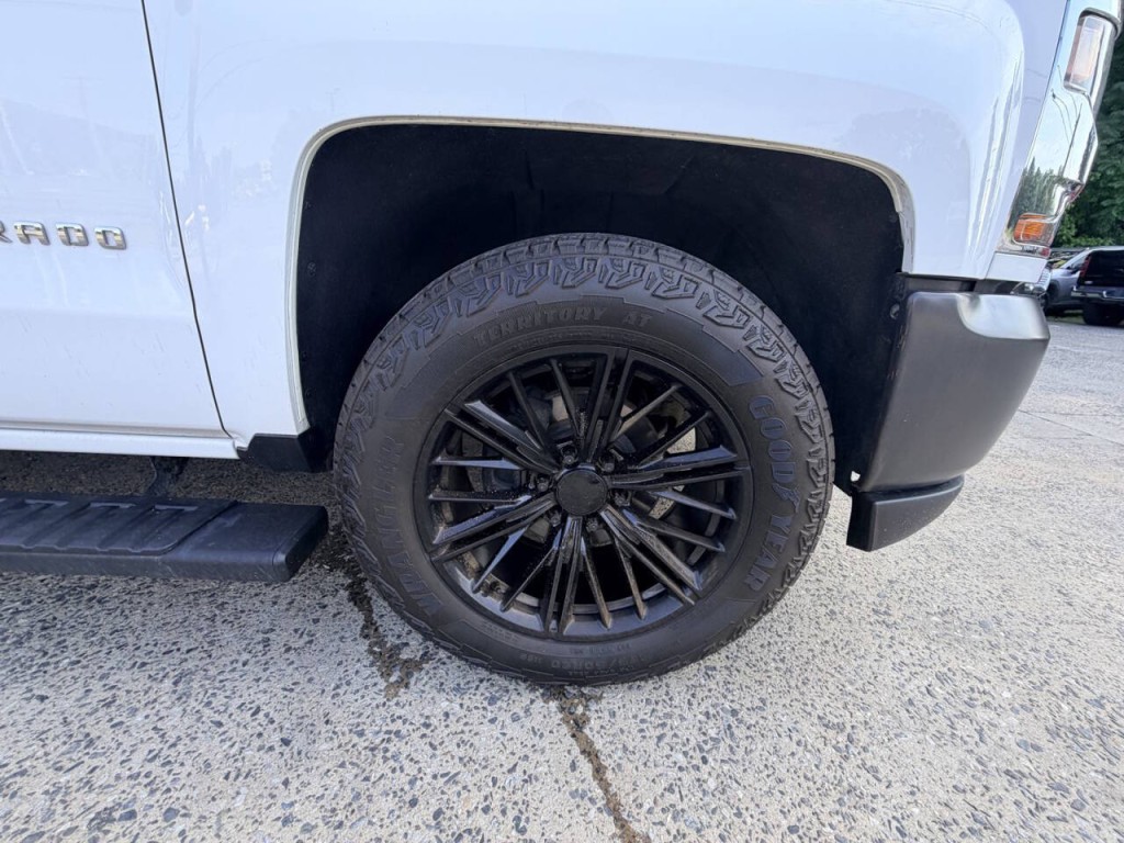 2018 Chevrolet Silverado 1500 Image 9