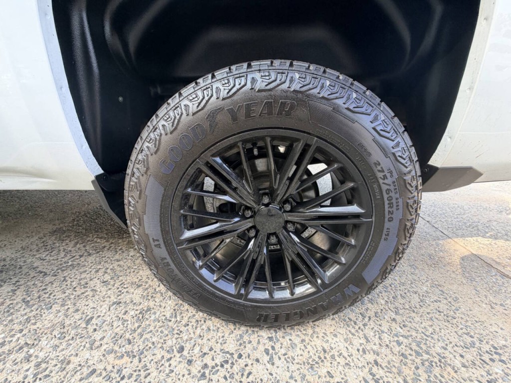 2018 Chevrolet Silverado 1500 Image 11
