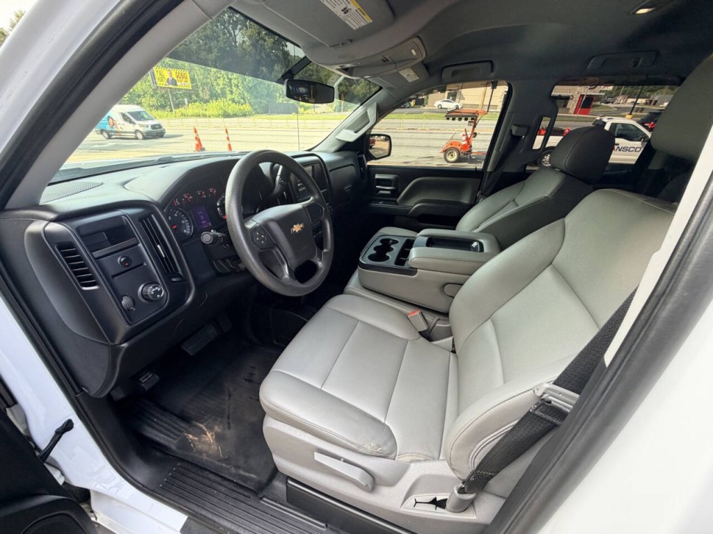2018 Chevrolet Silverado 1500 Image 14