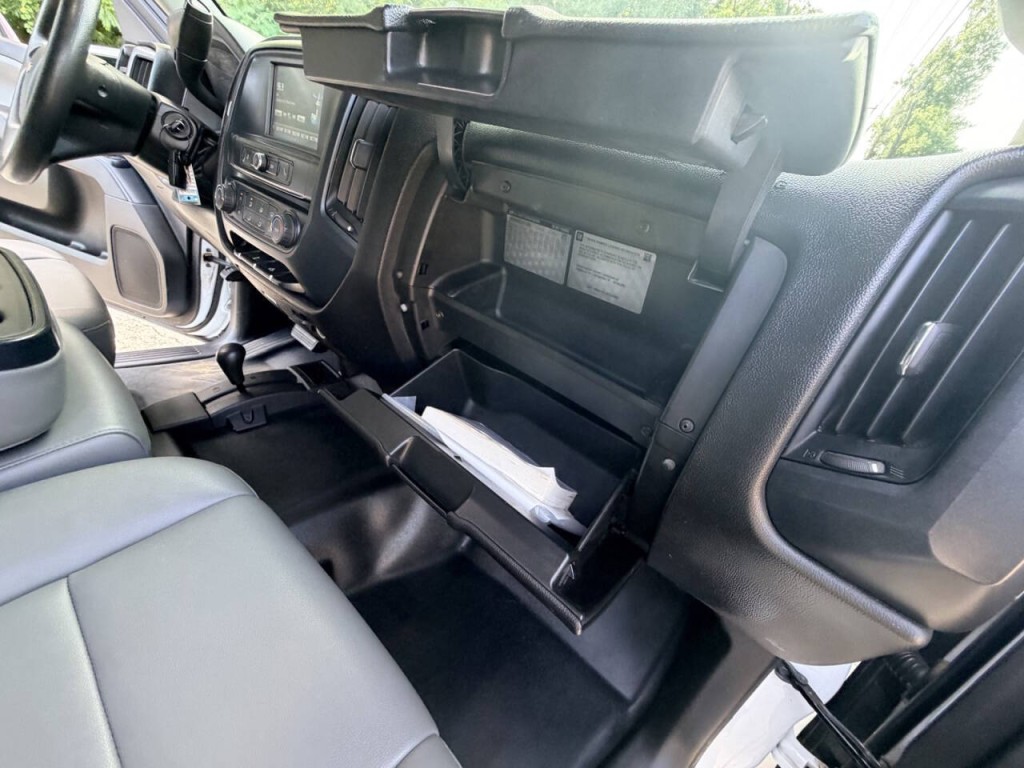 2018 Chevrolet Silverado 1500 Image 25