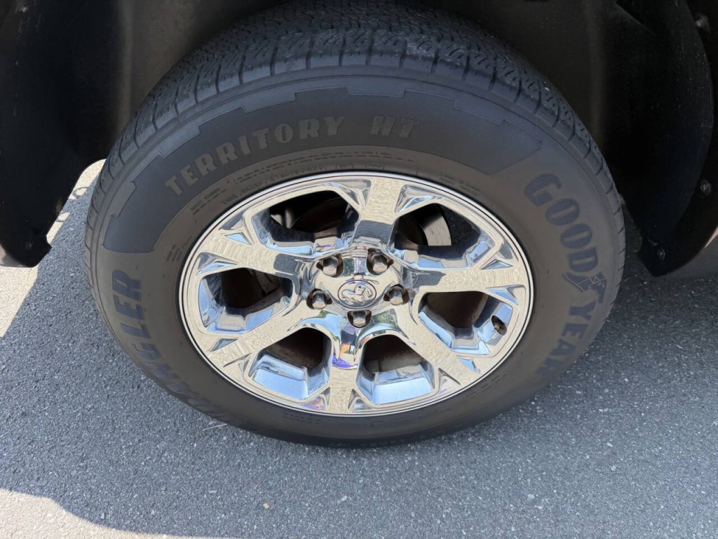 2014 RAM 1500 Image 10