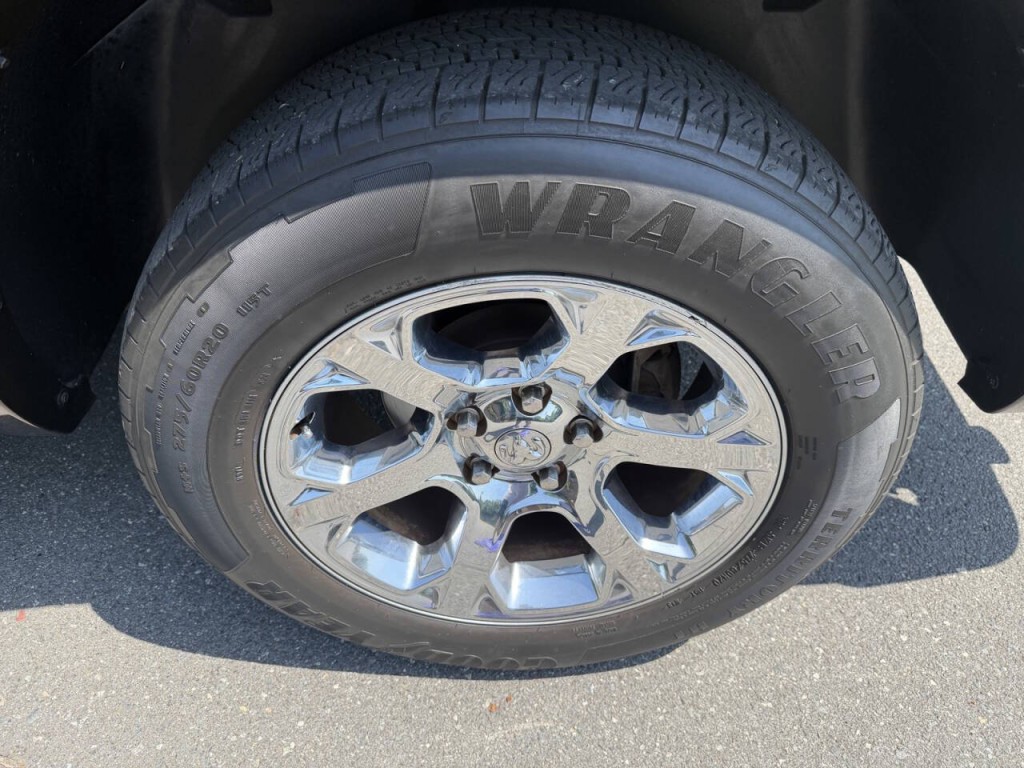 2014 RAM 1500 Image 11