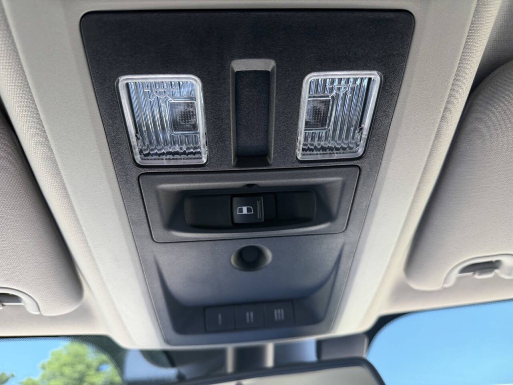 2014 RAM 1500 Image 32