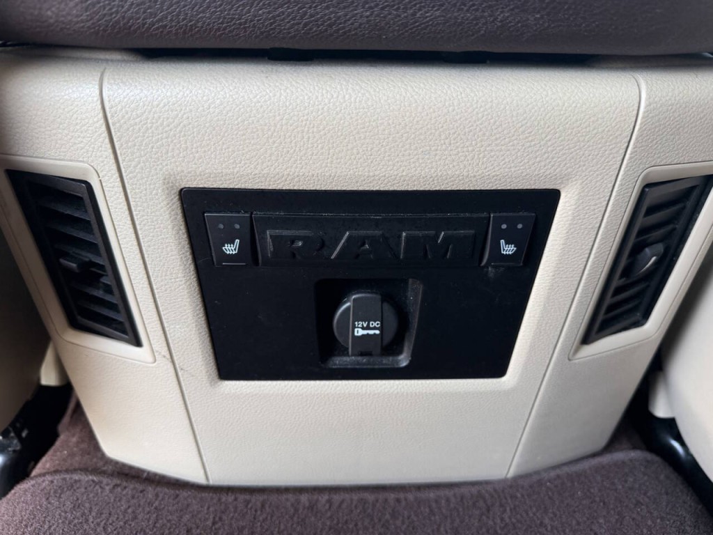 2014 RAM 1500 Image 36