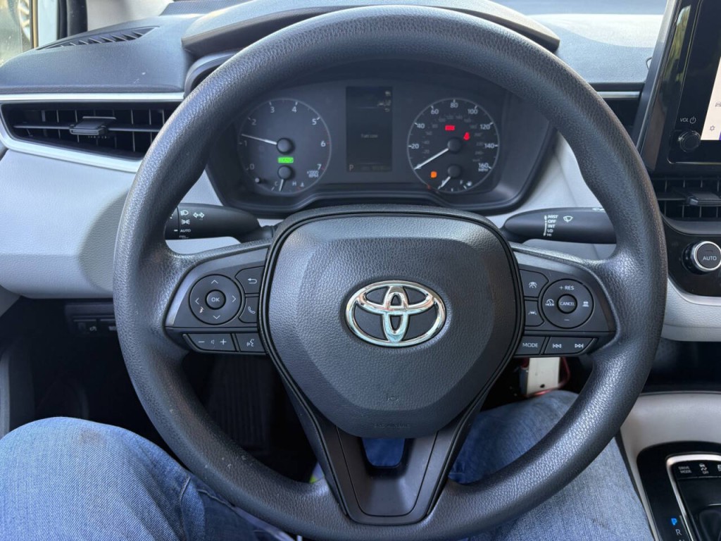 2023 Toyota Corolla Image 12