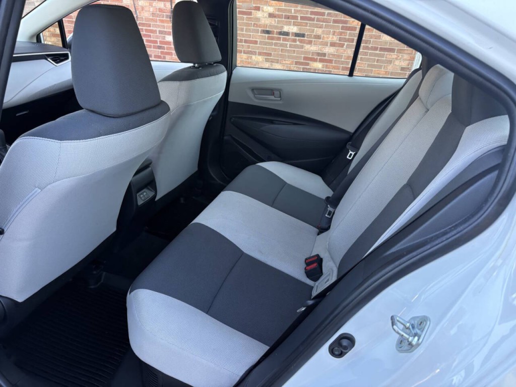 2023 Toyota Corolla Image 21