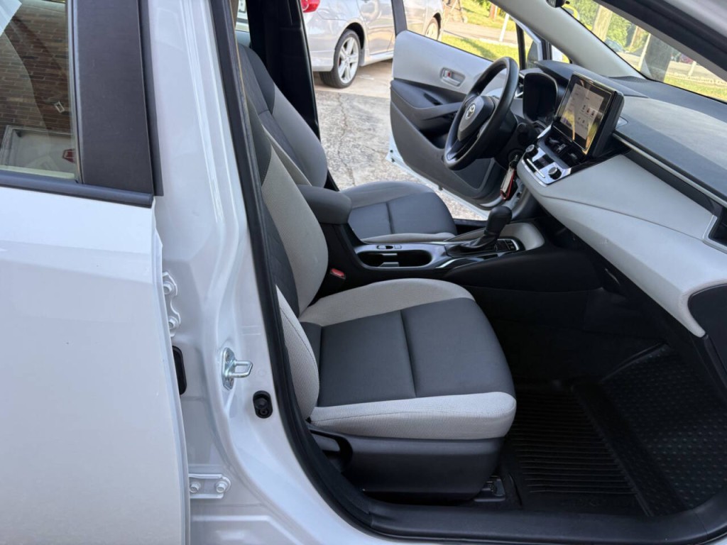 2023 Toyota Corolla Image 24