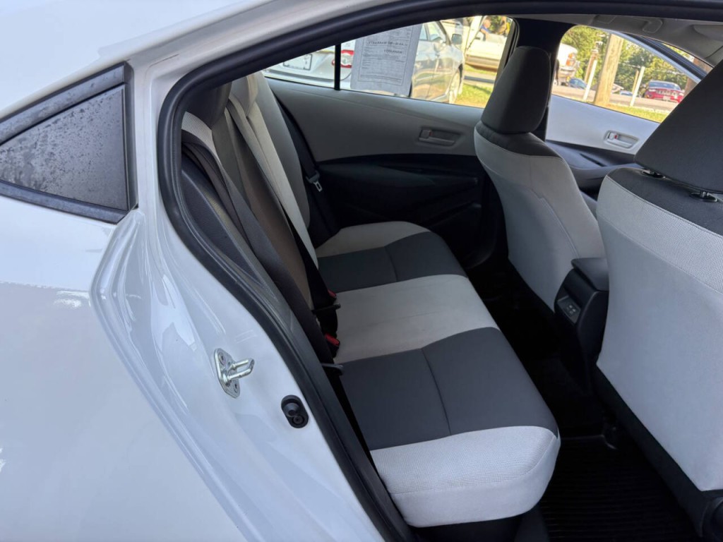 2023 Toyota Corolla Image 27