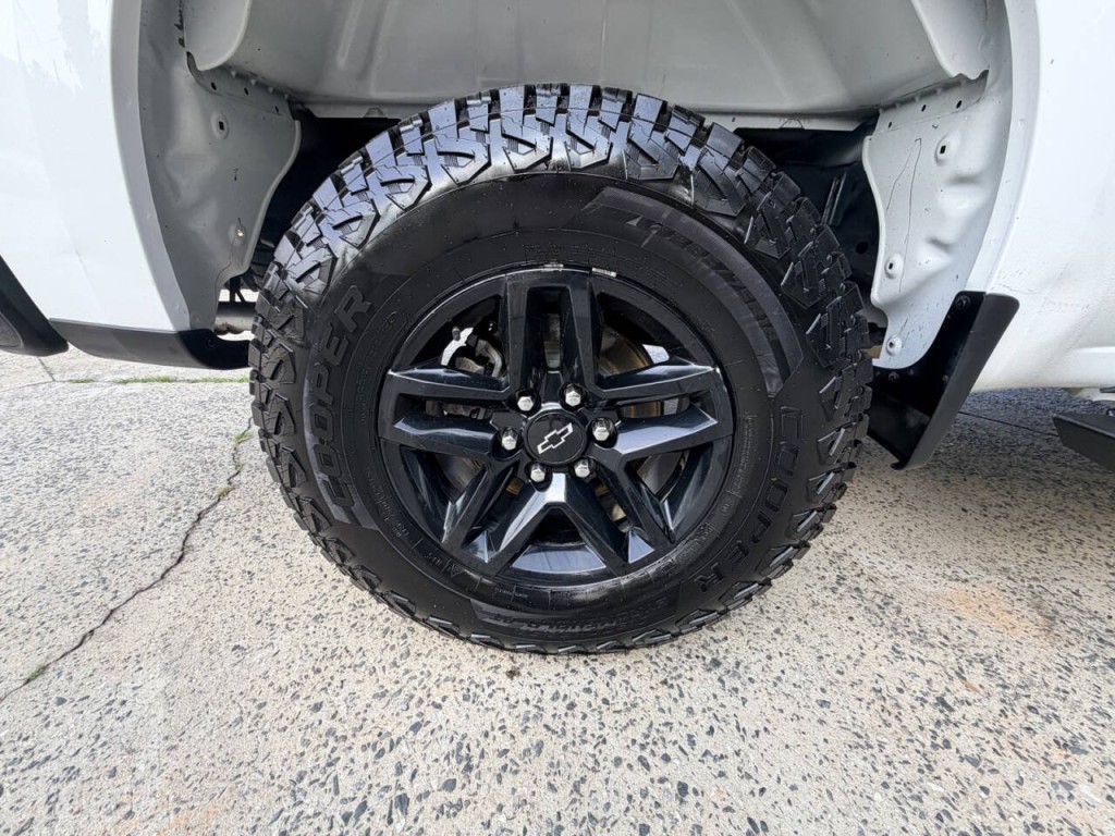 2019 Chevrolet Silverado 1500 Image 10
