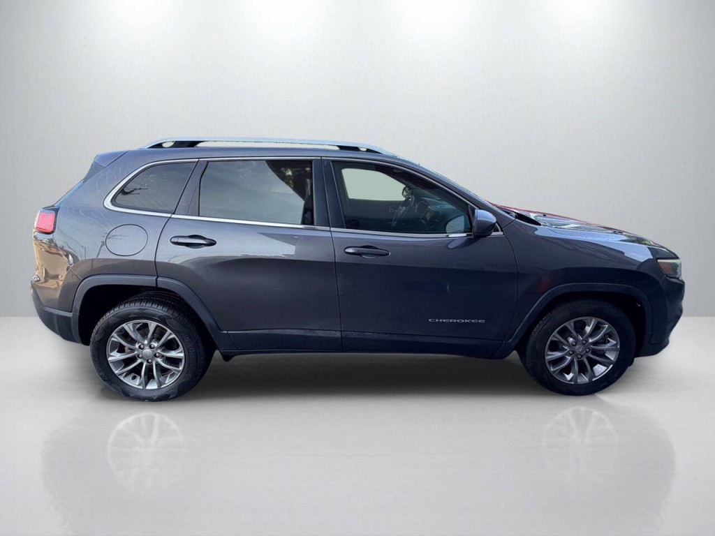 2019 Jeep Cherokee Image 8