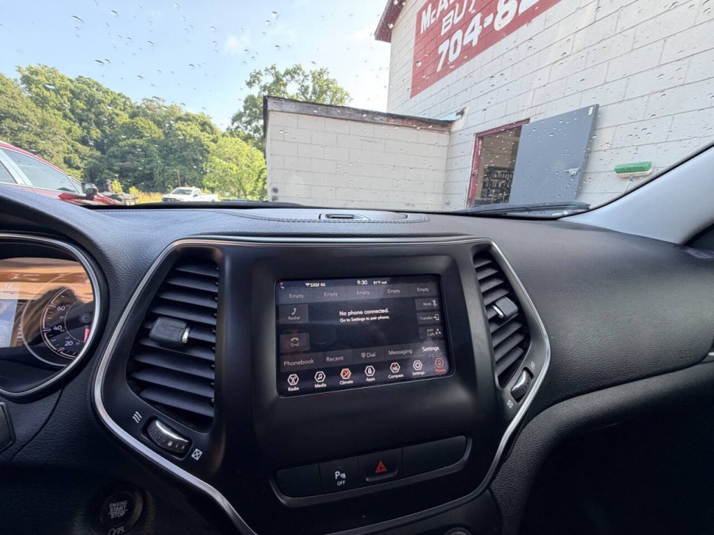 2019 Jeep Cherokee Image 17