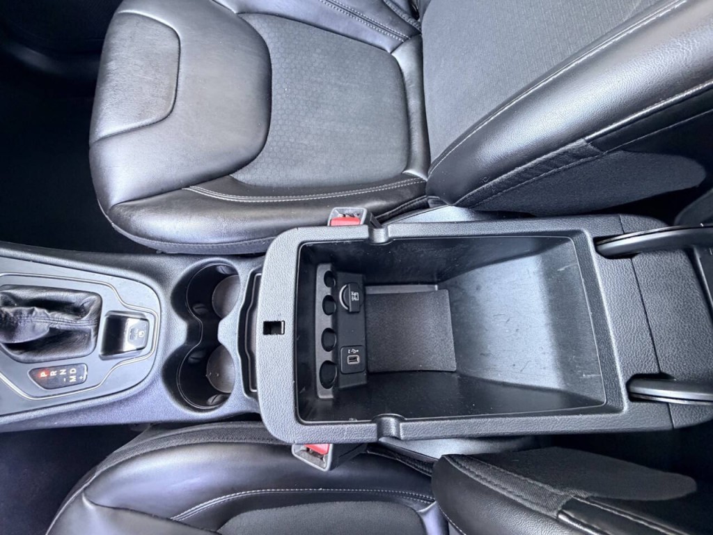 2019 Jeep Cherokee Image 20