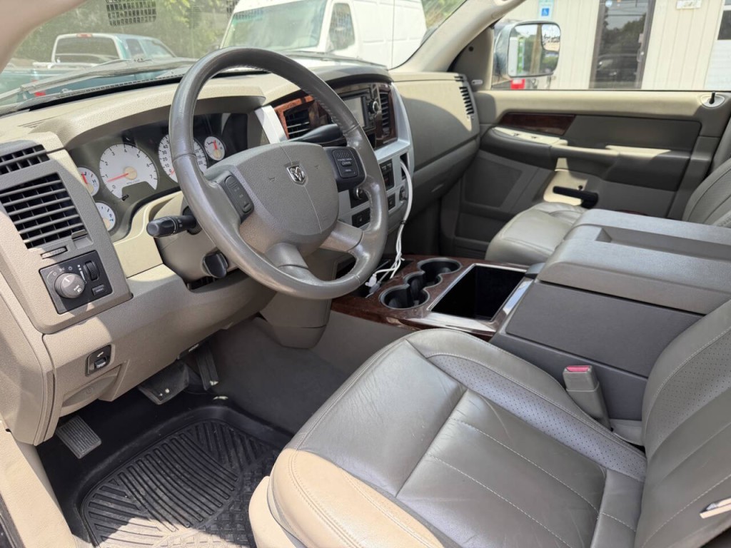 2008 Dodge Ram 1500 Image 14