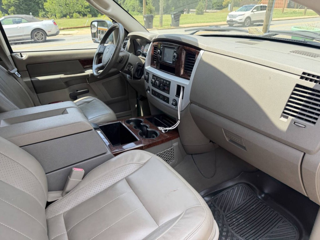 2008 Dodge Ram 1500 Image 36
