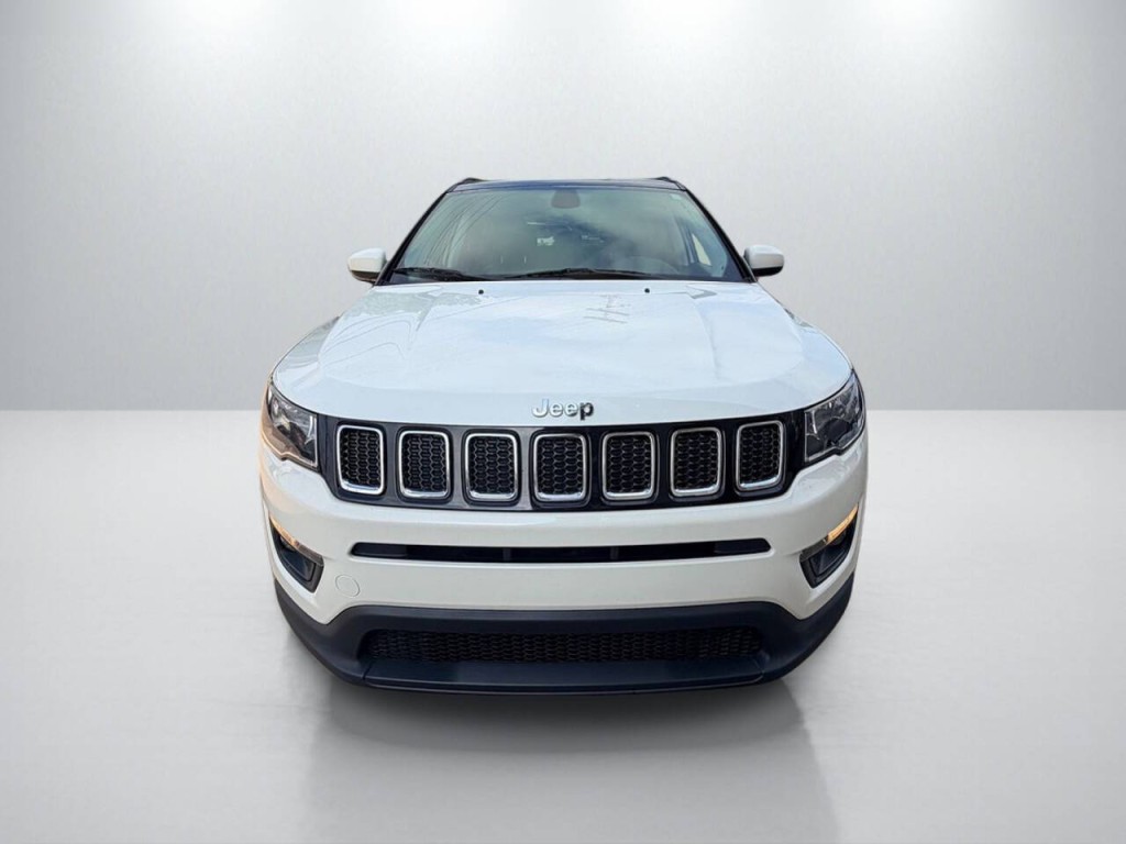 2020 Jeep Compass Image 2